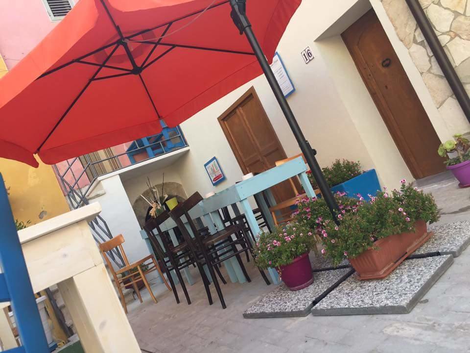 Le Soste Di Finzia Bed & Breakfast Licata Eksteriør bilde